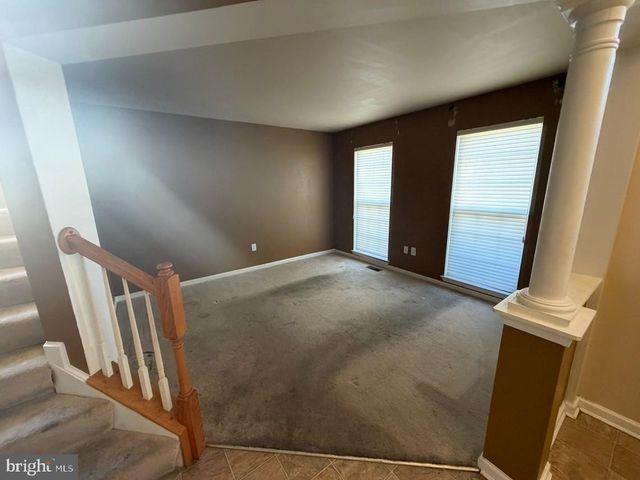 32 SEMINOLE DR, York, PA 17403