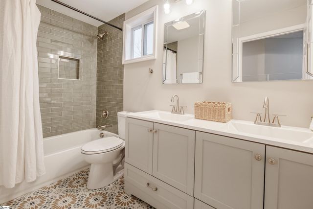 135 Whitin Street, Spartanburg, SC 29320