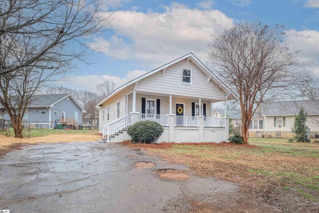 135 Whitin Street, Spartanburg, SC 29320