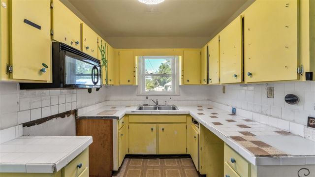 860 LUSK PLACE, Bartow, FL 33830