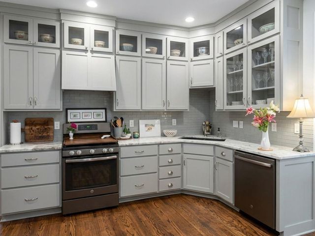 317 N Esplanade Street, Leavenworth, KS 66048