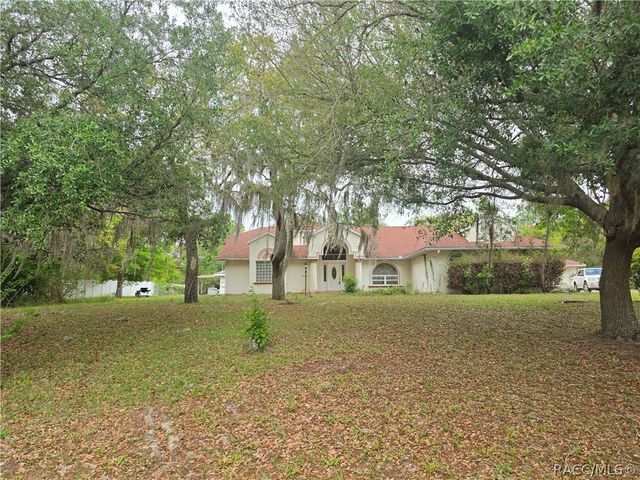 4570 N Elkcam Boulevard, Beverly Hills, FL 34465