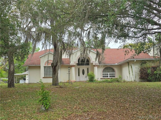 4570 N Elkcam Boulevard, Beverly Hills, FL 34465