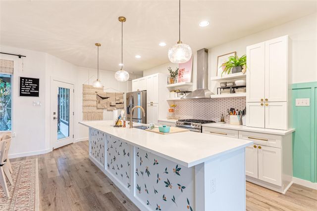 21654 Boggy Ford RD, Lago Vista, TX 78645