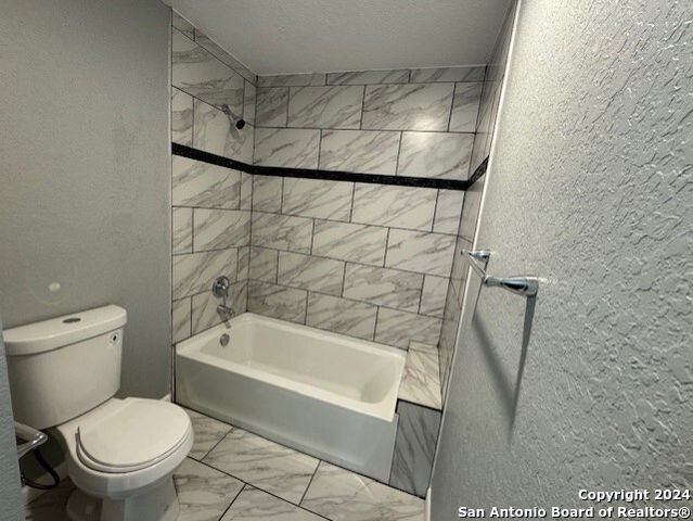 1023 Crystal, San Antonio, TX 78211