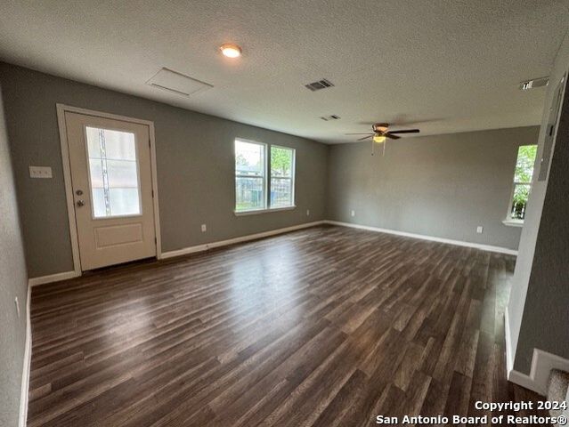 1023 Crystal, San Antonio, TX 78211
