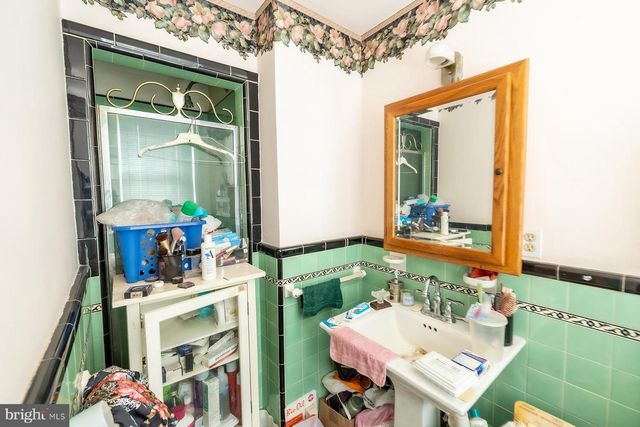 608 WADSWORTH AVE, Philadelphia, PA 19119