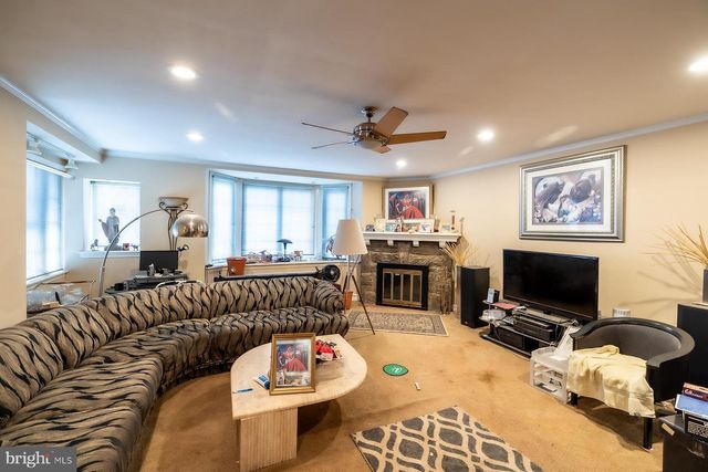 608 WADSWORTH AVE, Philadelphia, PA 19119