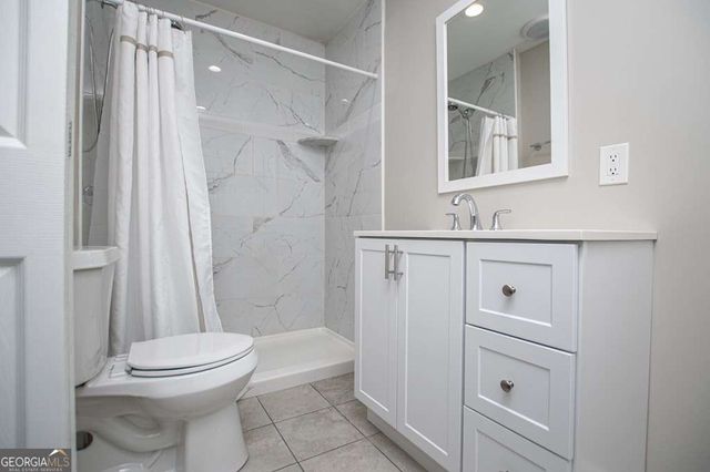 210 Don Rich Drive, Carrollton, GA 30117