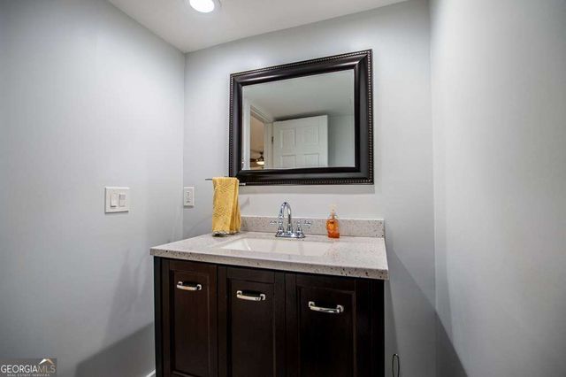 210 Don Rich Drive, Carrollton, GA 30117