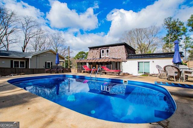 210 Don Rich Drive, Carrollton, GA 30117