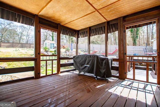 210 Don Rich Drive, Carrollton, GA 30117