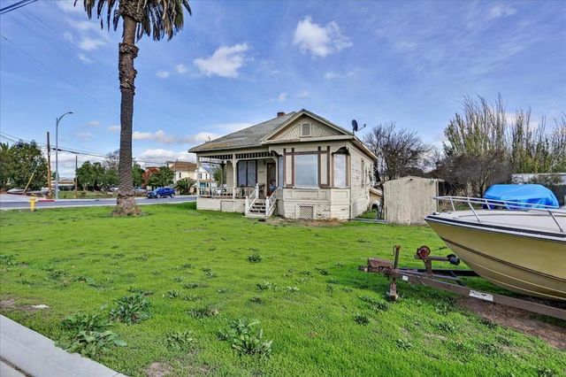 1413 El Dorado Street, Alviso, CA 95002