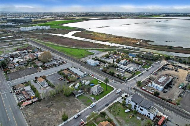 1413 El Dorado Street, Alviso, CA 95002
