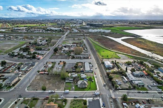 1413 El Dorado Street, Alviso, CA 95002