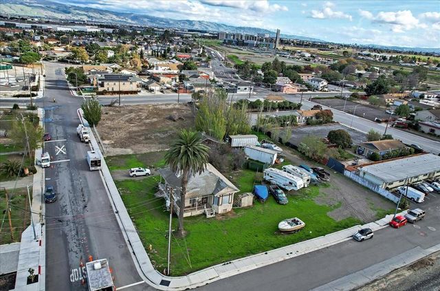 1413 El Dorado Street, Alviso, CA 95002