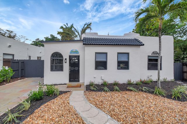 705 Colonial Road, West Palm Beach, FL 33405