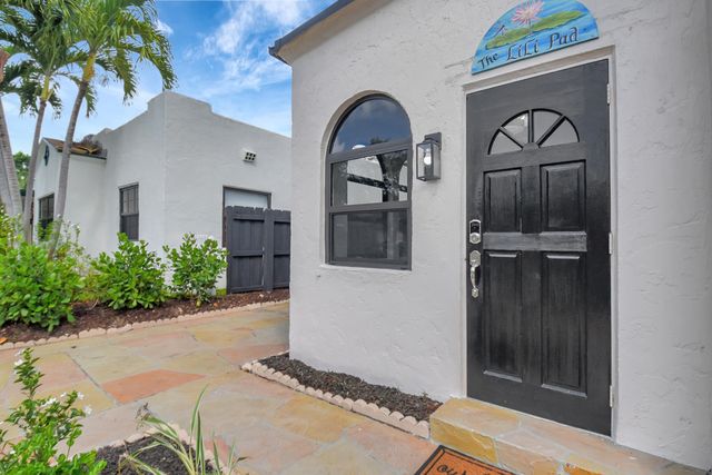 705 Colonial Road, West Palm Beach, FL 33405