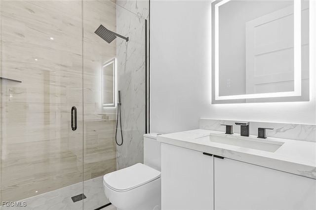 1801 SW 28th LN, Cape Coral, FL 33914