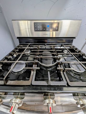 401 N 1st, Coahoma, TX 79511