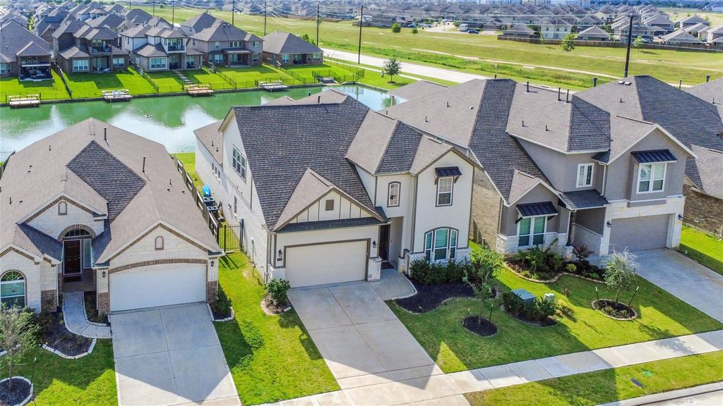 3514 Lake Bella Megan Drive, Katy, TX 77493
