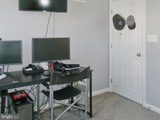 2212 BRENTFORD ST, Lancaster, PA 17601