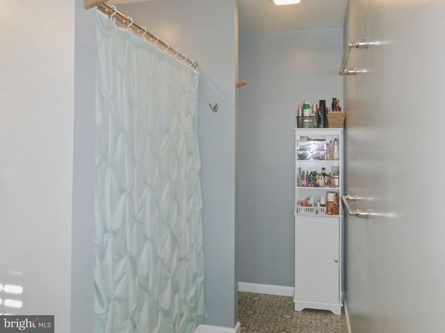 2212 BRENTFORD ST, Lancaster, PA 17601