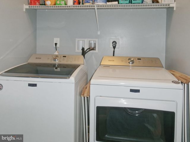 2212 BRENTFORD ST, Lancaster, PA 17601