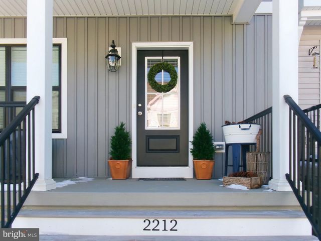 2212 BRENTFORD ST, Lancaster, PA 17601