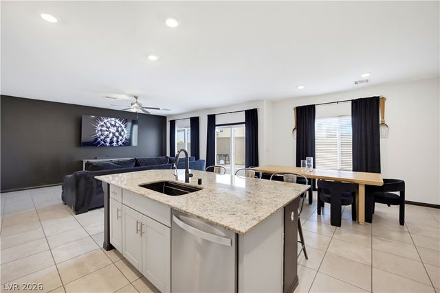 942 Twincrest Avenue, North Las Vegas, NV 89032