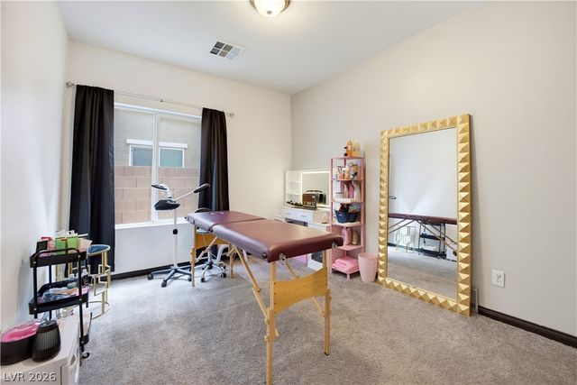 942 Twincrest Avenue, North Las Vegas, NV 89032