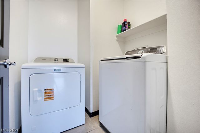 942 Twincrest Avenue, North Las Vegas, NV 89032