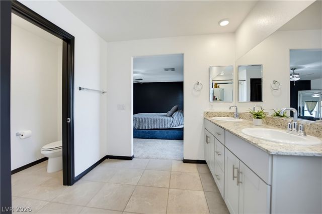 942 Twincrest Avenue, North Las Vegas, NV 89032