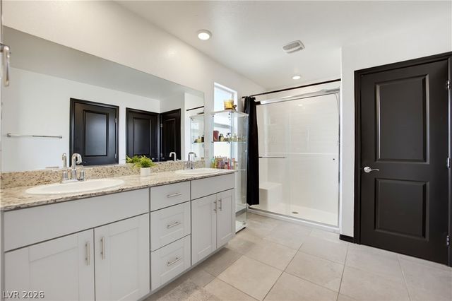 942 Twincrest Avenue, North Las Vegas, NV 89032