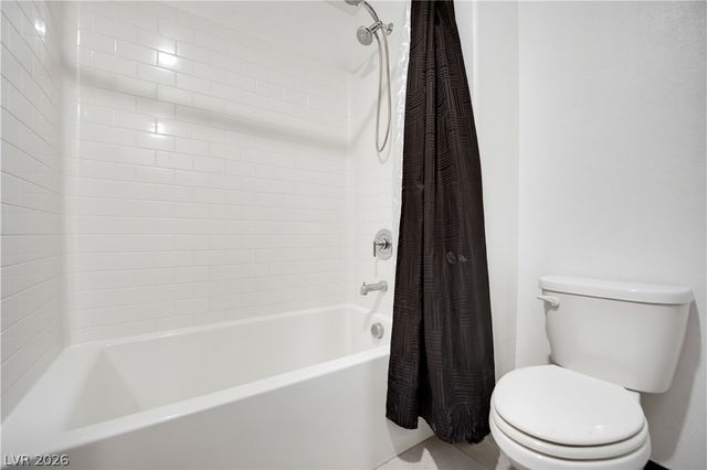 942 Twincrest Avenue, North Las Vegas, NV 89032
