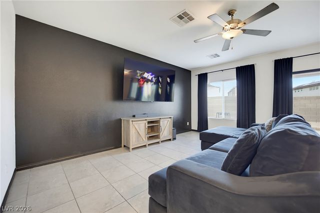 942 Twincrest Avenue, North Las Vegas, NV 89032
