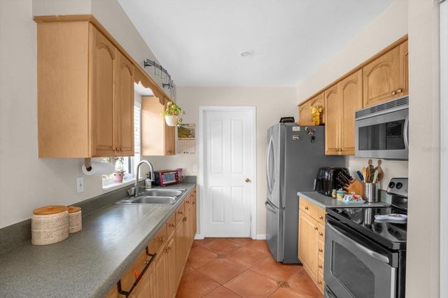 739 SEMINOLE AVENUE, Longwood, FL 32750