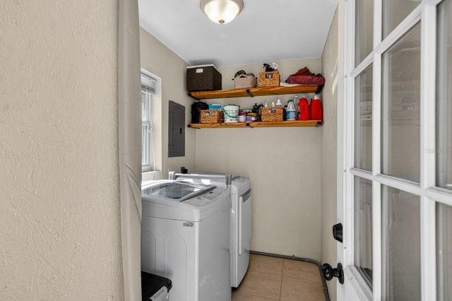 7142 34TH AVENUE N, St Petersburg, FL 33710