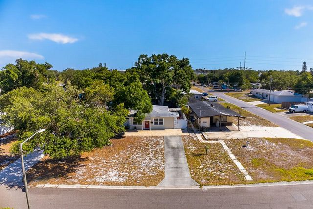 7142 34TH AVENUE N, St Petersburg, FL 33710