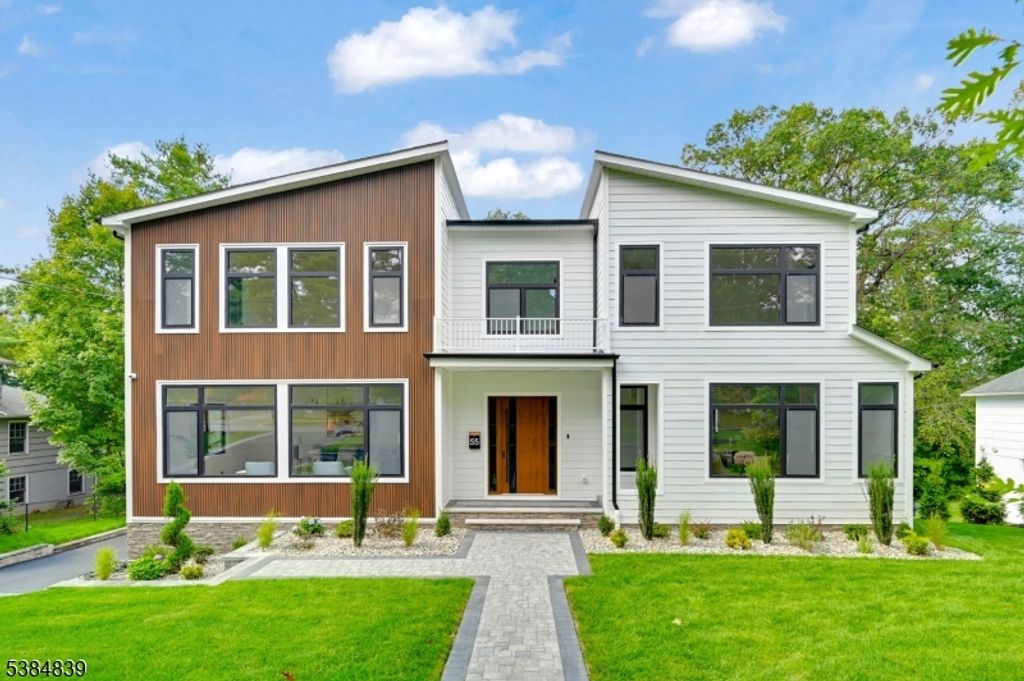 55 Troy Dr, Millburn Twp., NJ 07078