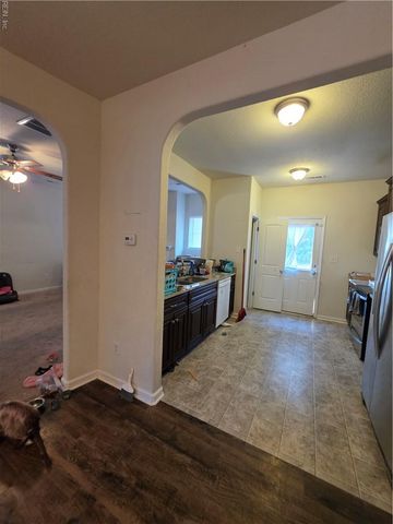 1203 Myrtle AVE, Chesapeake, VA 23325