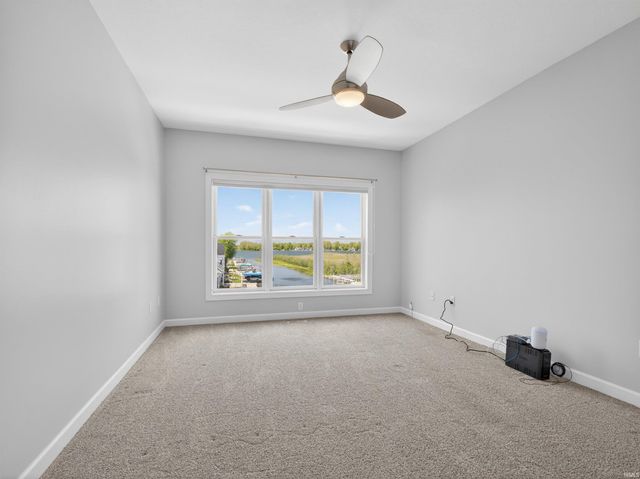 8732 E Smith Drive E3, Syracuse, IN 46567