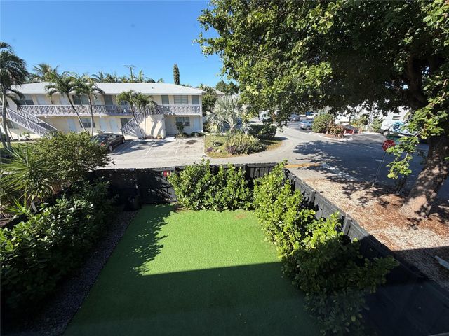 608 NE 29th Drive 1, Wilton Manors, FL 33334