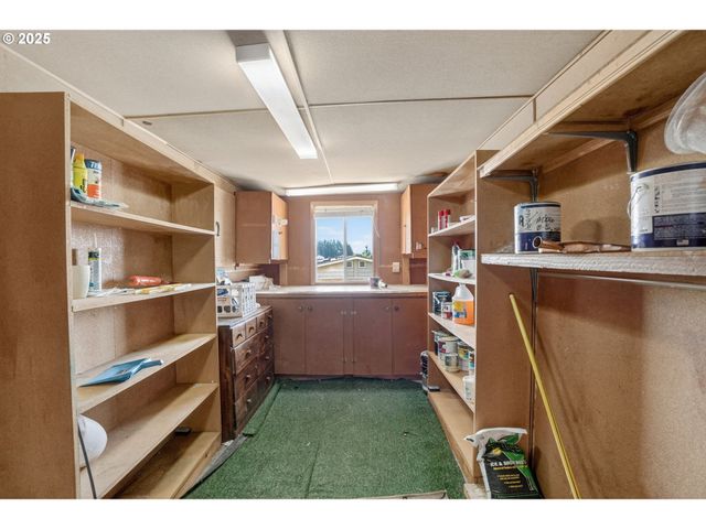 17401 Se 39TH St 165, Vancouver, WA 98683