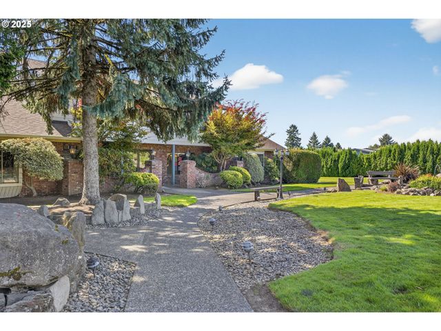 17401 Se 39TH St 165, Vancouver, WA 98683