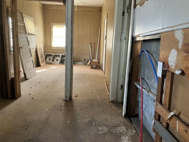 706 8th Street SE, Paris, TX 75460