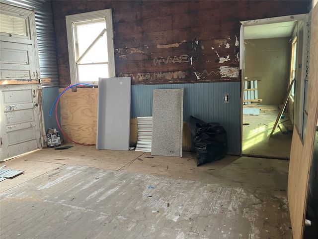 706 8th Street SE, Paris, TX 75460