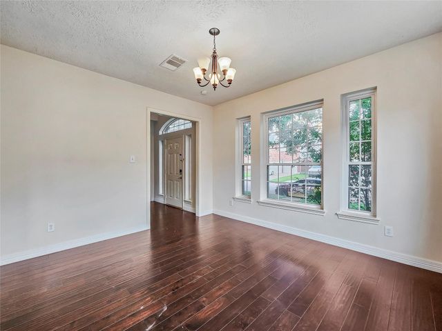 9343 Starfire Lane, Houston, TX 77036
