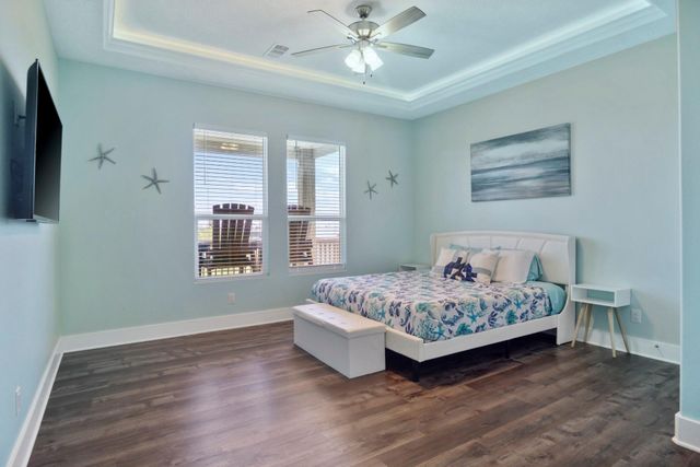 929 Magnolia Lane, Port Bolivar, TX 77650