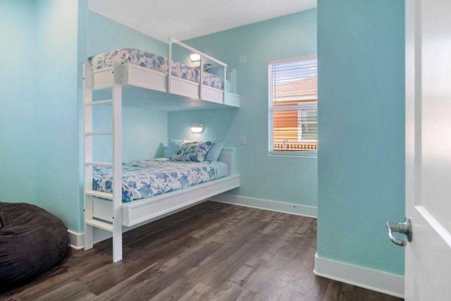 929 Magnolia Lane, Port Bolivar, TX 77650